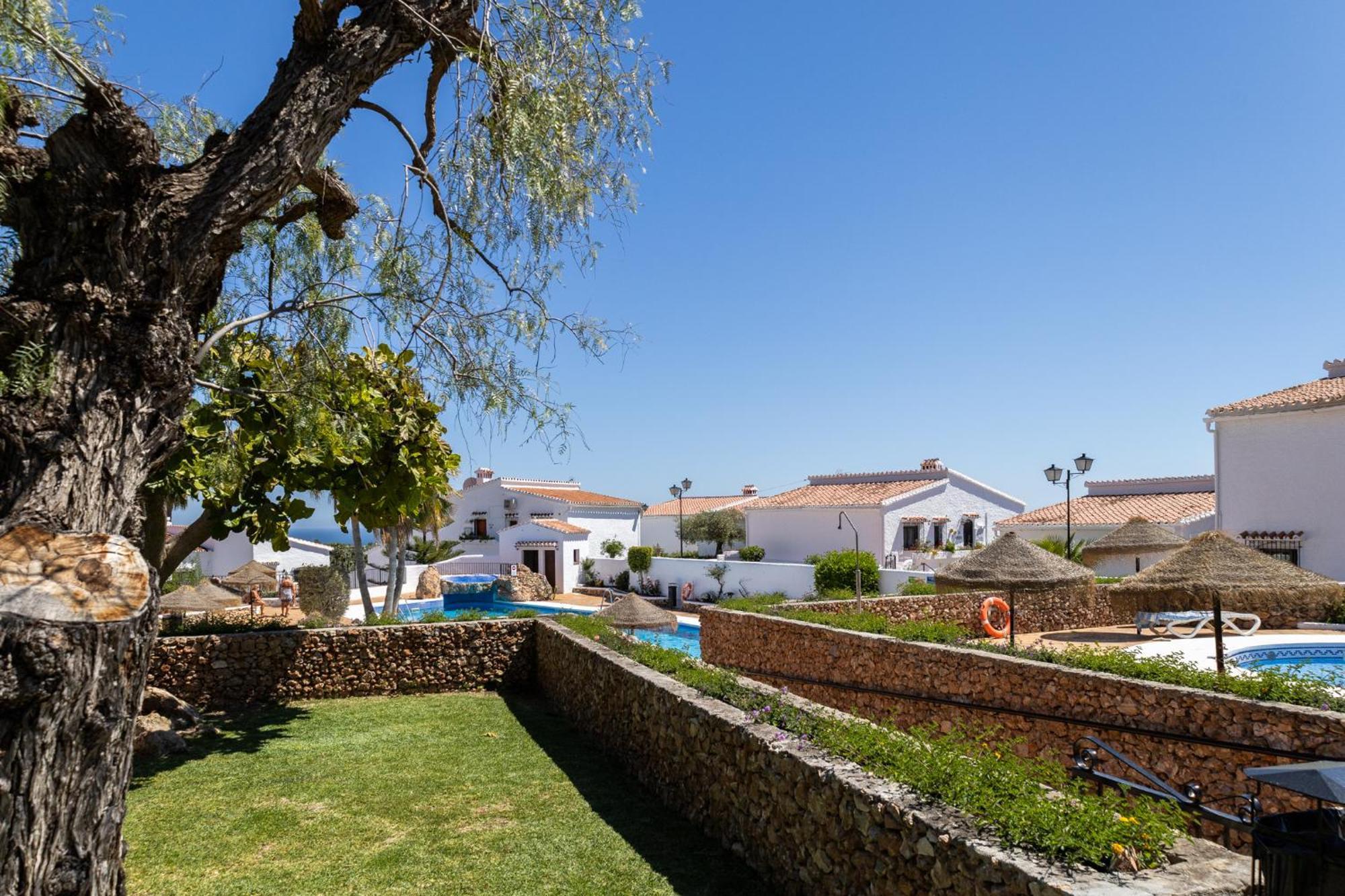 Capistrano Village, 1 Bedroom + Free Wi-Fi Nerja Luaran gambar